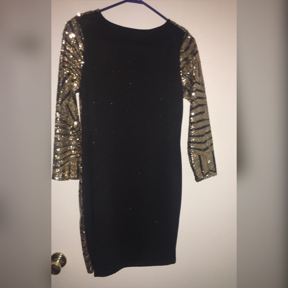 Gold Glam evening dress - Picture 2 of 2